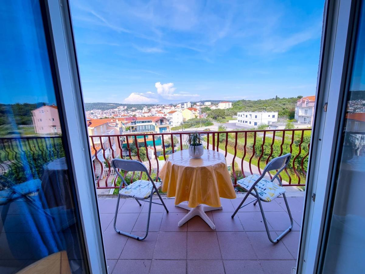 Rooms Slavica Okrug Gornji Exteriör bild