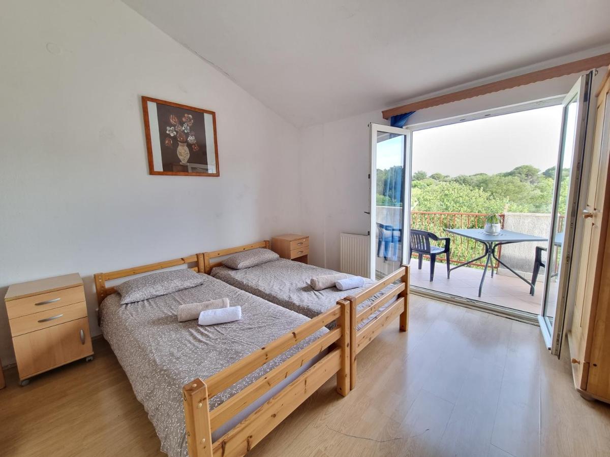 Rooms Slavica Okrug Gornji Exteriör bild