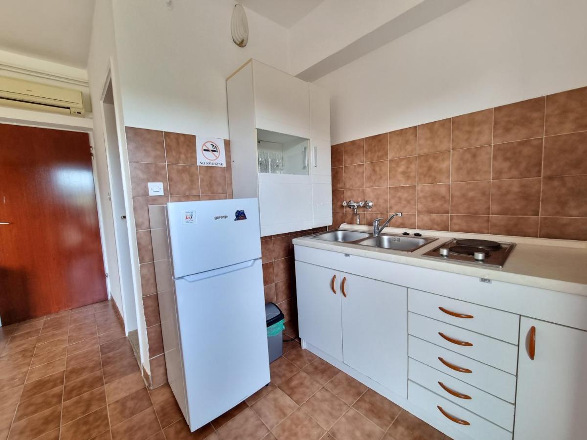 Rooms Slavica Okrug Gornji Exteriör bild