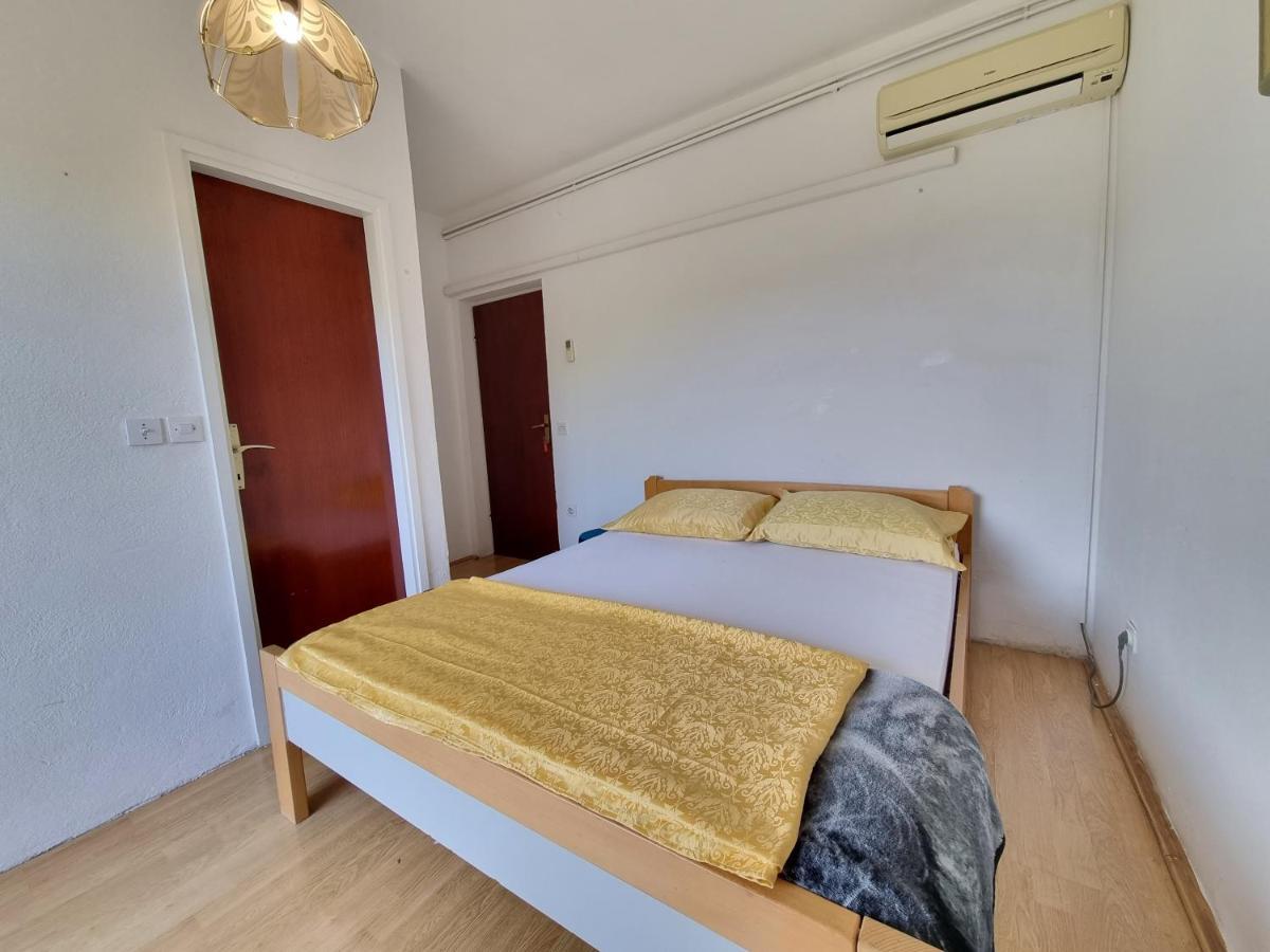 Rooms Slavica Okrug Gornji Exteriör bild