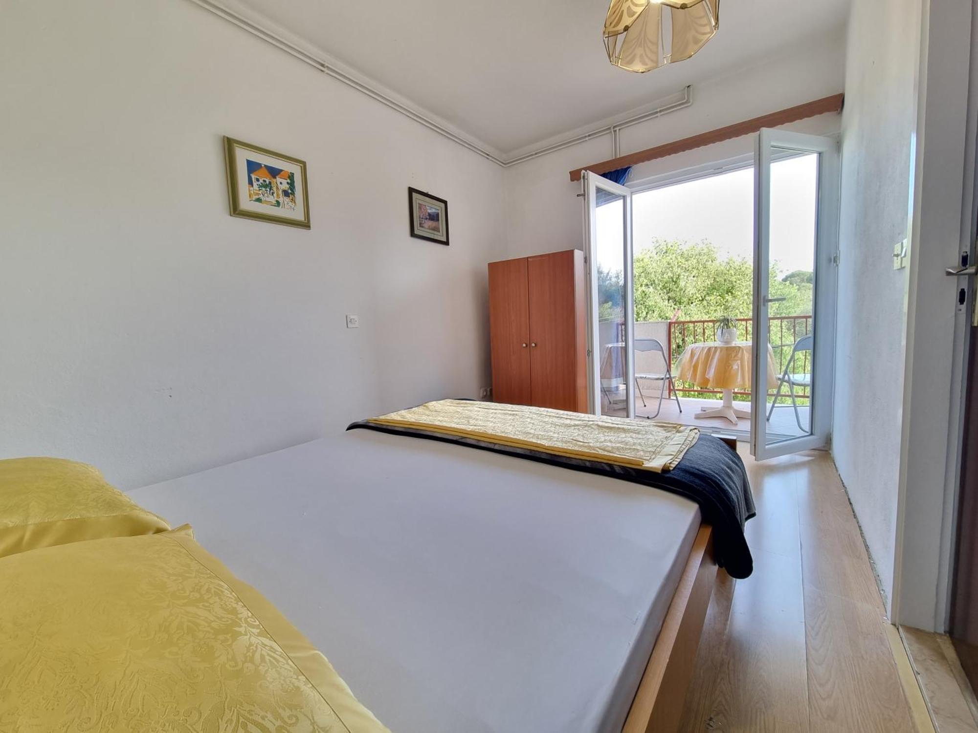 Rooms Slavica Okrug Gornji Rum bild