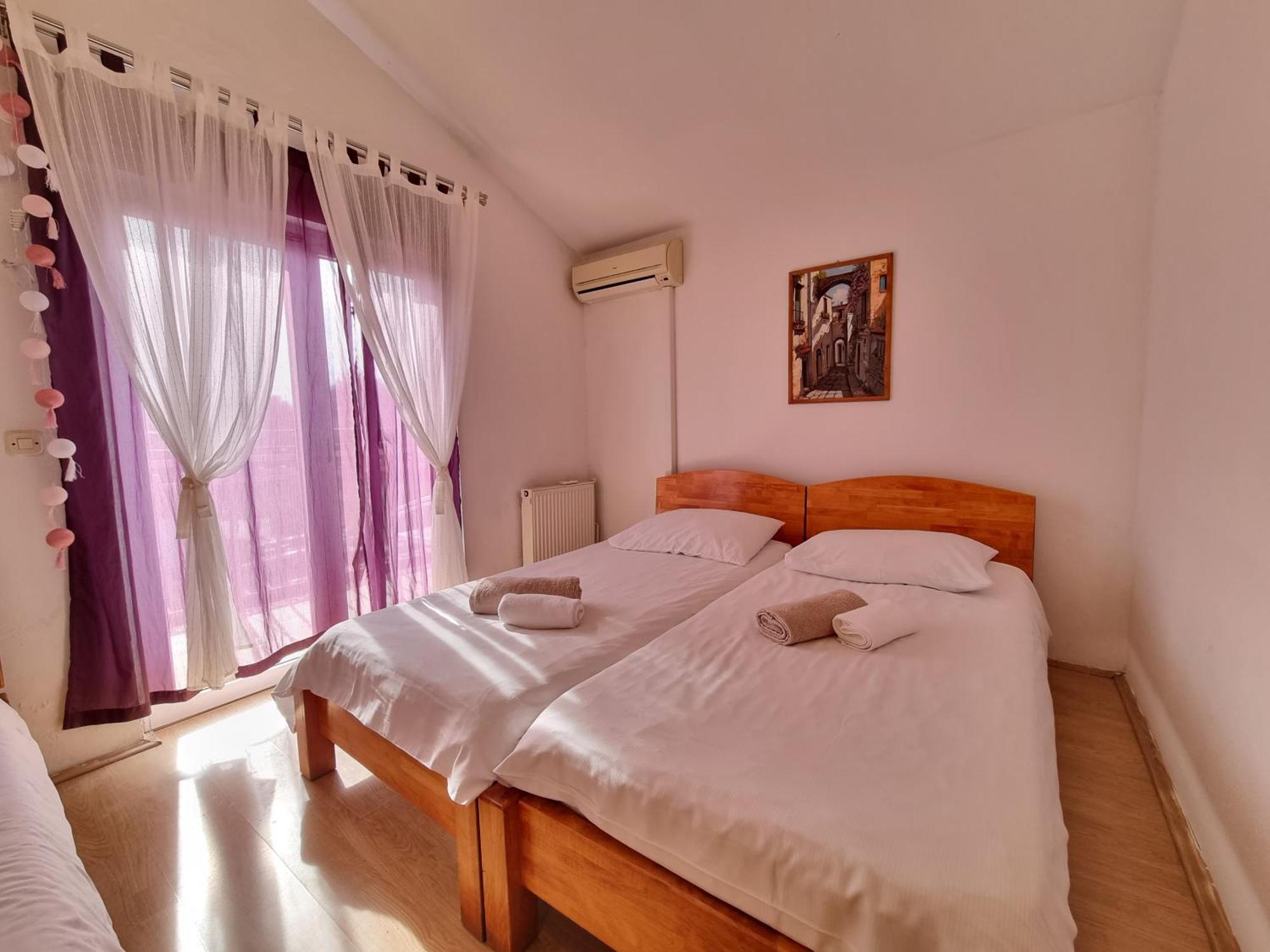 Rooms Slavica Okrug Gornji Rum bild