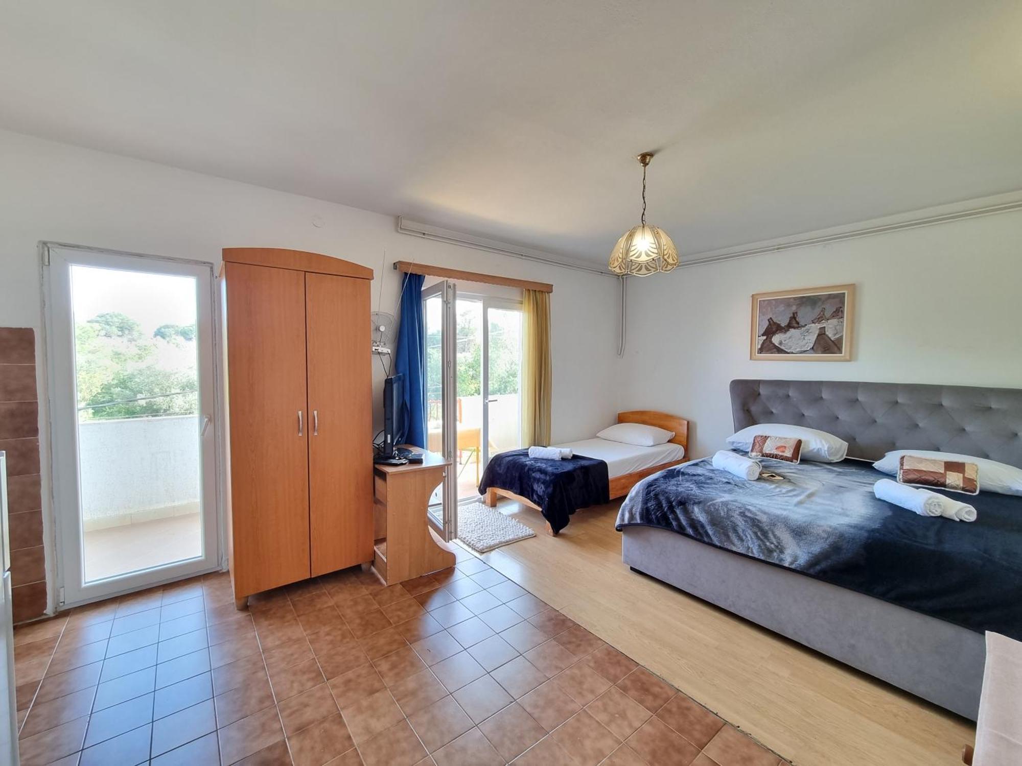Rooms Slavica Okrug Gornji Rum bild