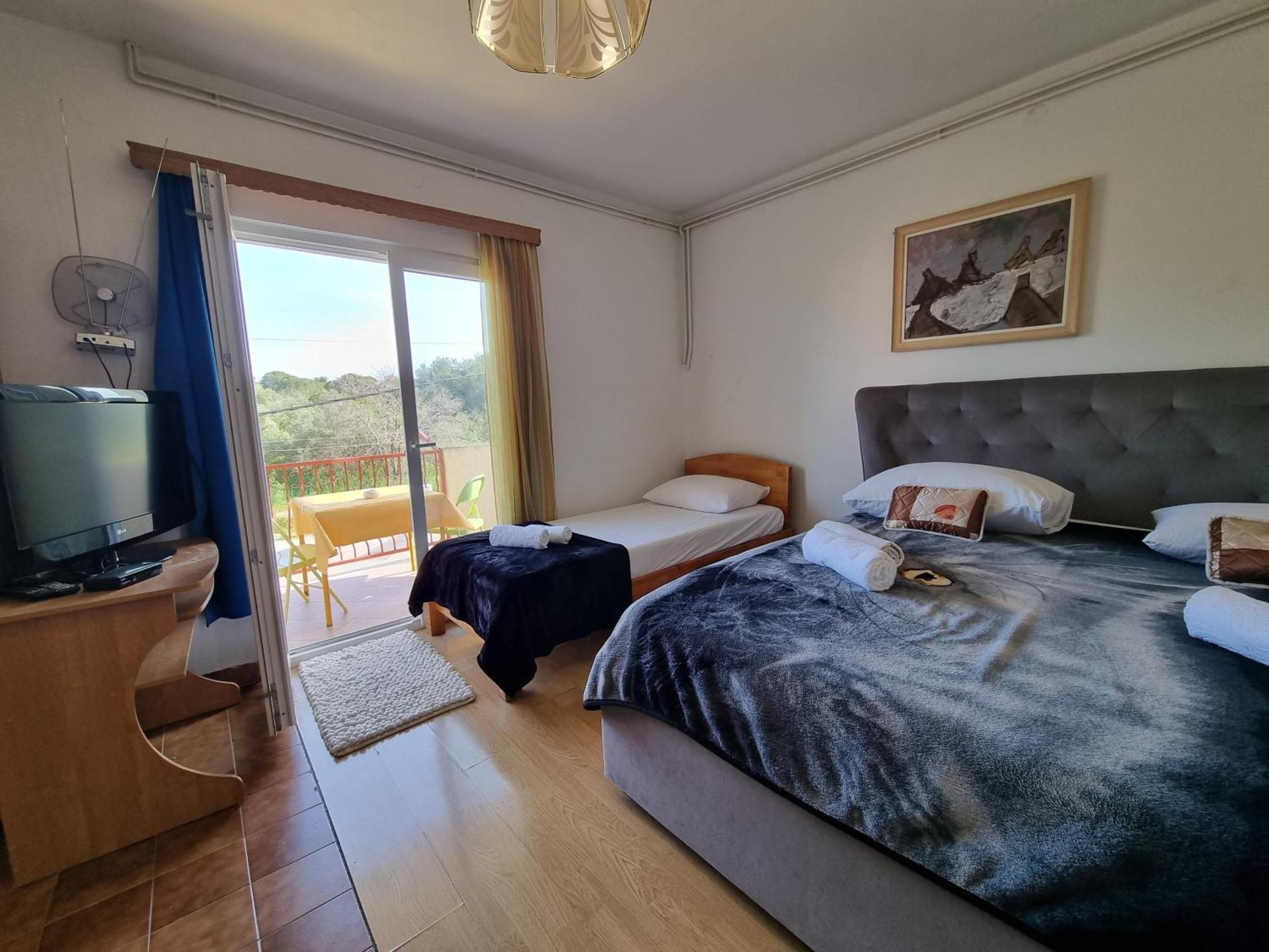 Rooms Slavica Okrug Gornji Rum bild