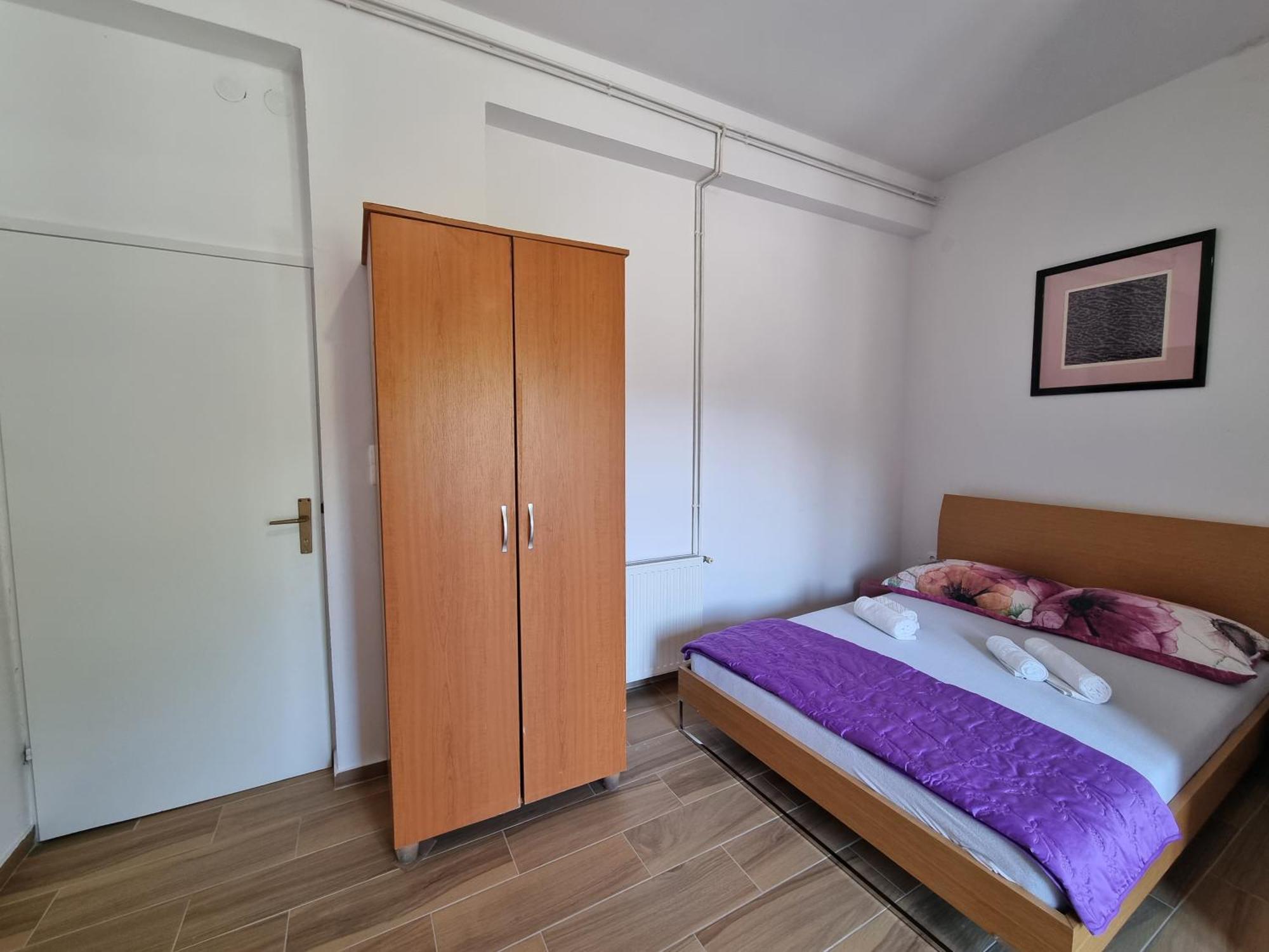 Rooms Slavica Okrug Gornji Rum bild